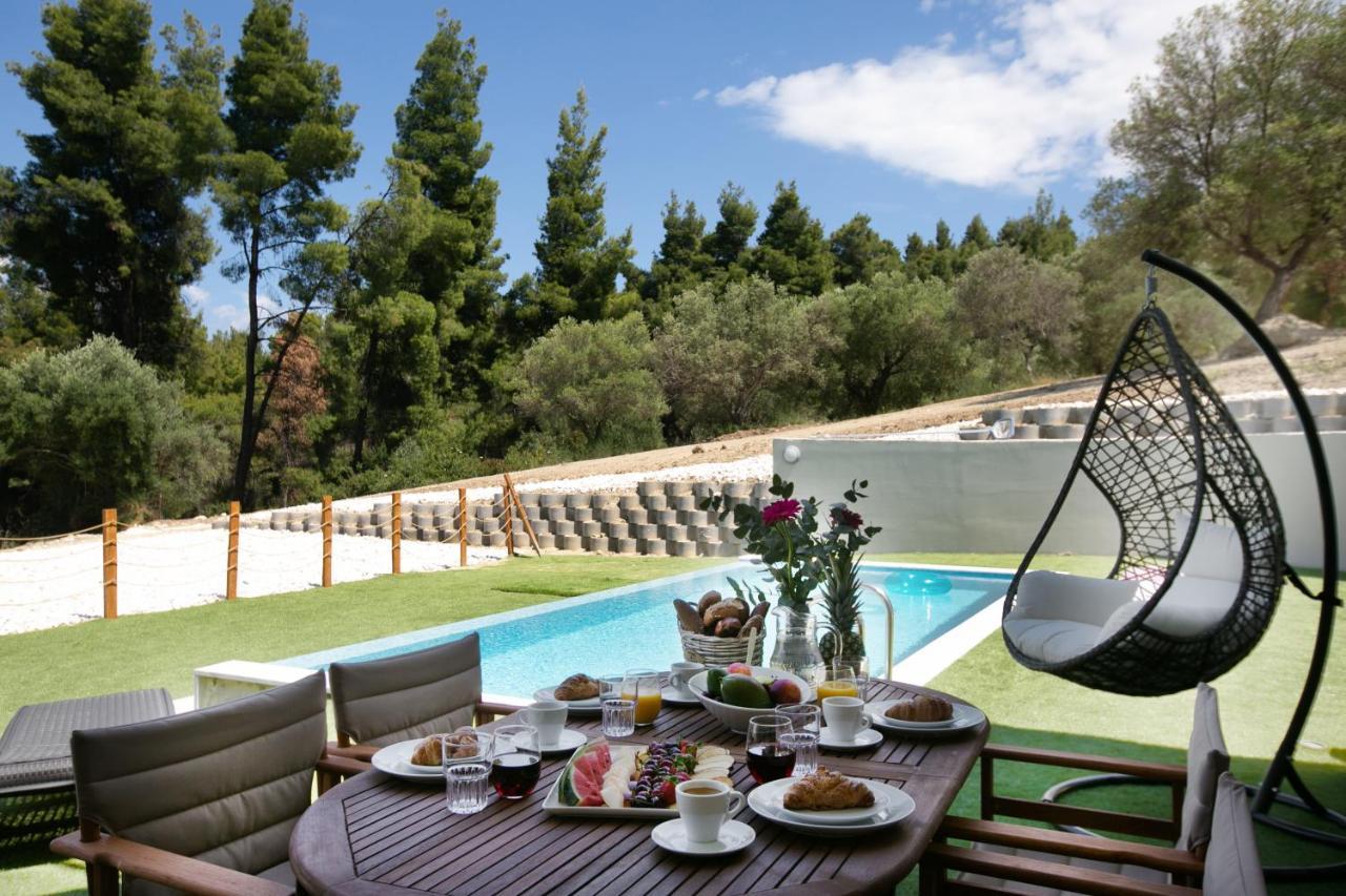 The Euphoria Club Luxury *