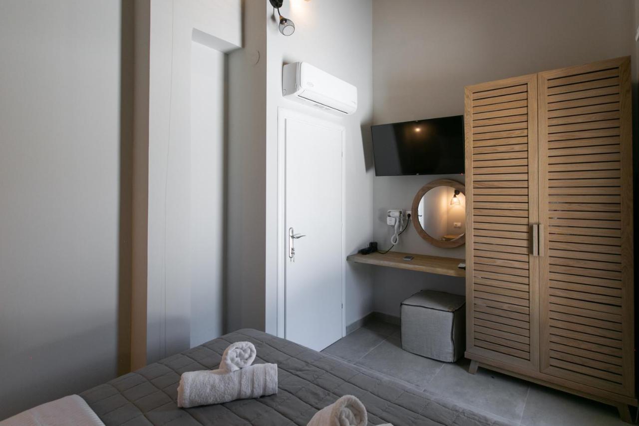 The Euphoria Club Luxury Pefkochori